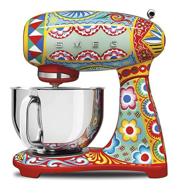 همزن اسمگ طرح دولچه و گابانا مدل Smeg SMF03_6a8942a0d5dbc.webp همزن اسمگ طرح دولچه و گابانا مدل Smeg SMF03
