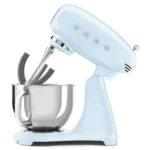 همزن اسمگ تمام رنگ آبی پاستیلی مدل Smeg SMF03 - تصویر 3